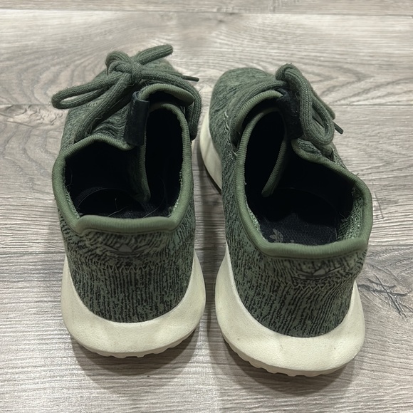 Green heather adidas sneakers women’s size 7 - Picture 3 of 5